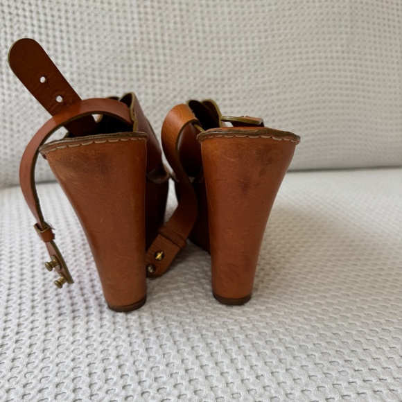 Chloe Leather Wedge Shoe - Picture 2 of 12